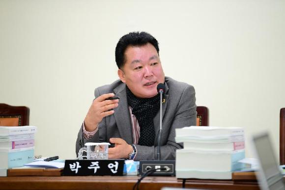 박주언 의원,“손주돌봄 수당 또 지연, 도민 분들께 사과해야”의 파일 이미지
